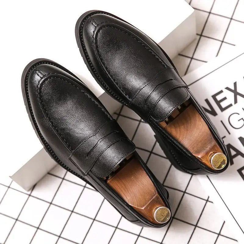 Bavin erkek loafer, siyah deri penny loafer, dikiş detayı ile şıklık sunar