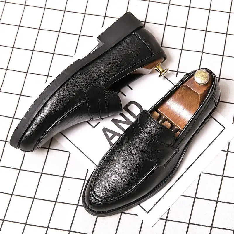 Bavin erkek loafer siyah deri klasik slip-on tasarımıyla şık bir seçenek