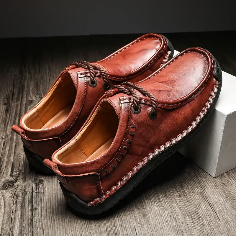 Dalin erkek loafer, kahverengi deri mokasen tarzı ayakkabı, dikiş ve bağcık detayları