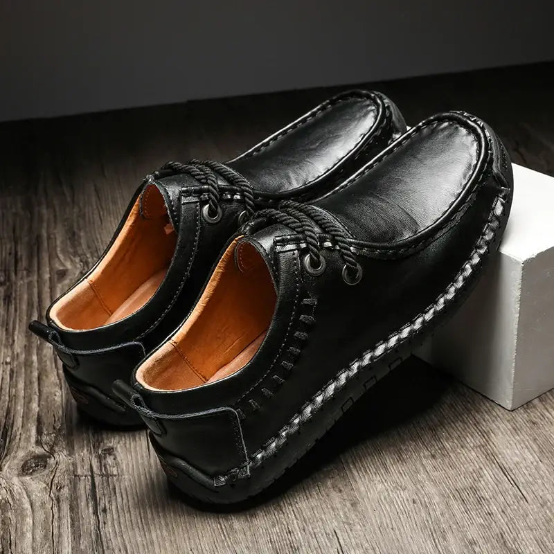 Dalin erkek loafer, siyah deri mokasen ayakkabı, kontrast dikiş ve bağcık detayı