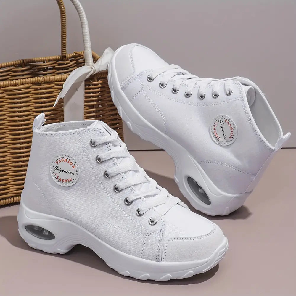 Kirae kadın platform sneaker, kalın tabanlı beyaz yüksek topuklu spor ayakkabılar