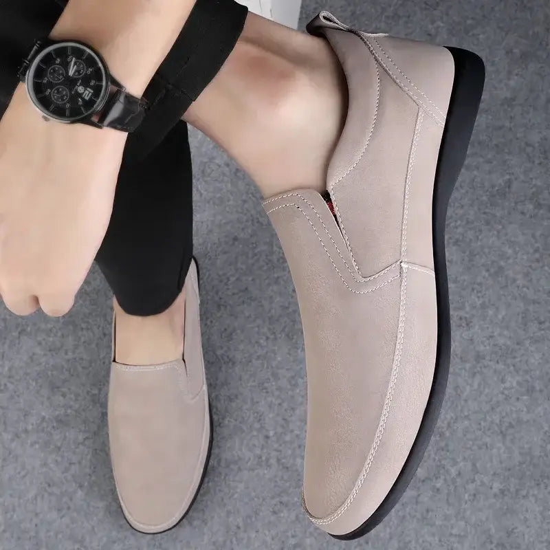 Bej slip-on loafer ve siyah taban, Lemor erkek loafer modeli