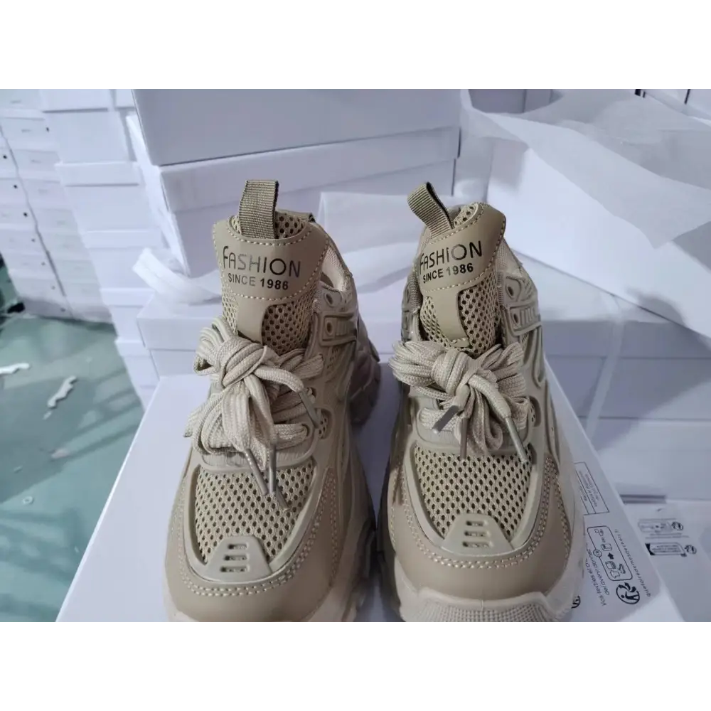 Bej mesh detaylı Pulse kadın sneakers, yüksek performans ve şıklık sunar