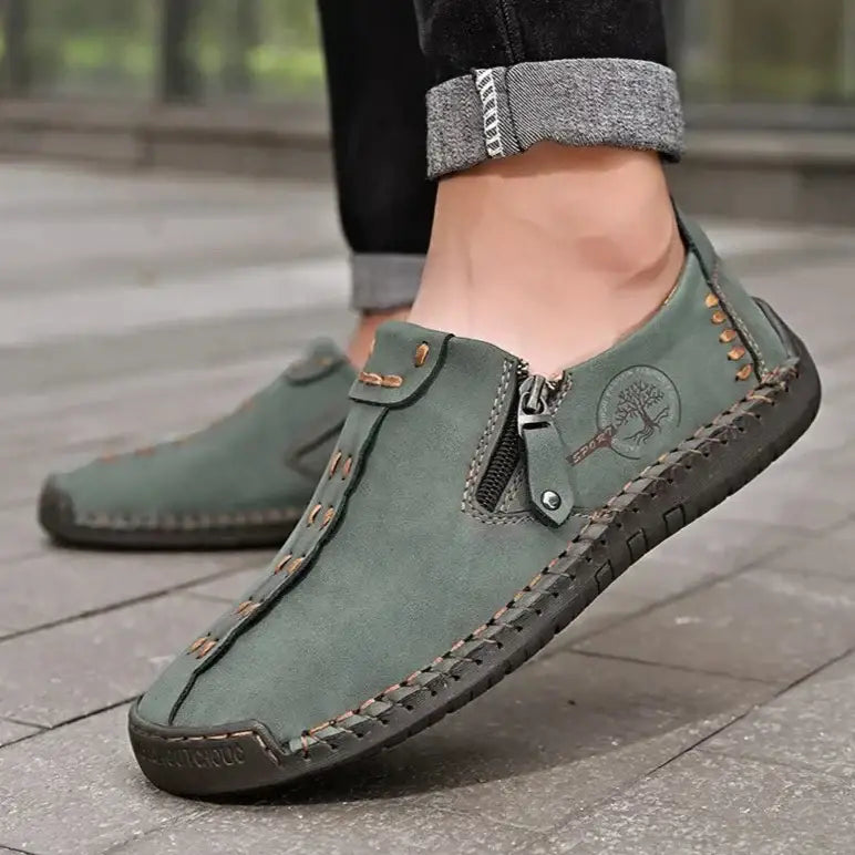 Yeşil deri vidon erkek loafer, dekoratif dikiş ve yan fermuar ile