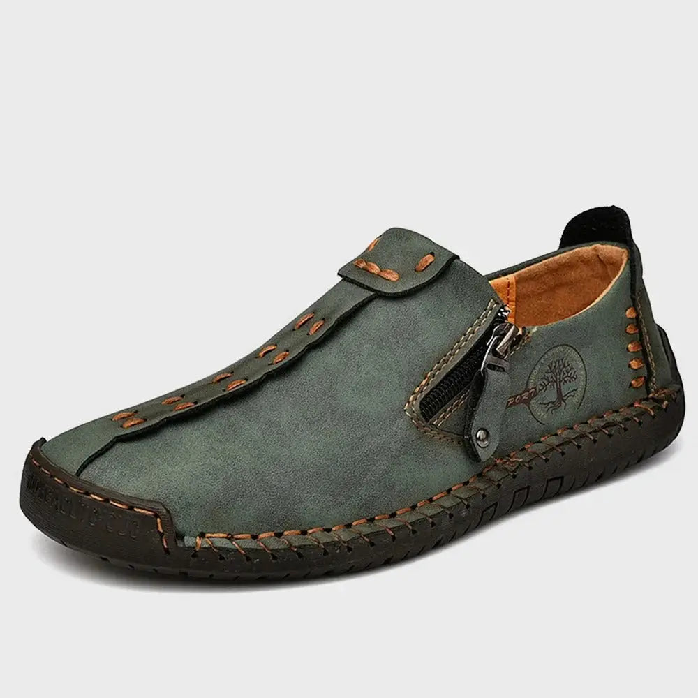 Yeşil deriden üretilmiş Vidon erkek loafer, dekoratif dikiş ve yan fermuar ile