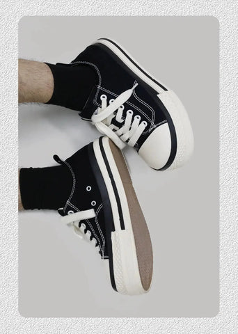 Flox unisex converse siyah beyaz kanvas ayakkabılar ve bağcıklar ile şık bir tasarım