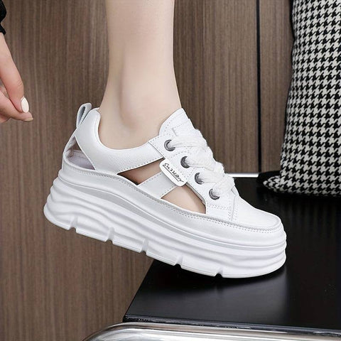 Elitwalk Edenable kadın sandalet, kesik detaylı beyaz platform sneaker