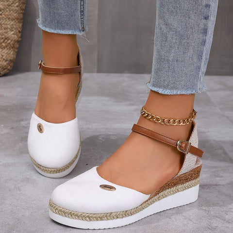 Elitwalk Starlet kadın sandalet, bilek askılı, zincir detaylı beyaz wedge espadril