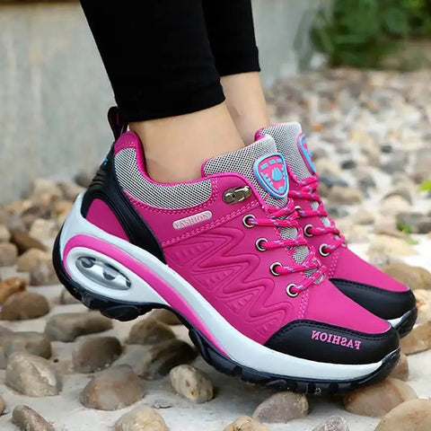 Deyna kadın sneakers, bright pink and gray athletic hiking shoe with chunky sole