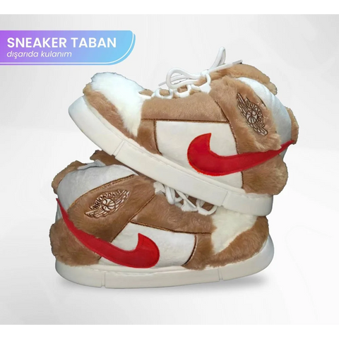 Nike esintili tasarıma sahip brown peluş sneaker-kek çifti