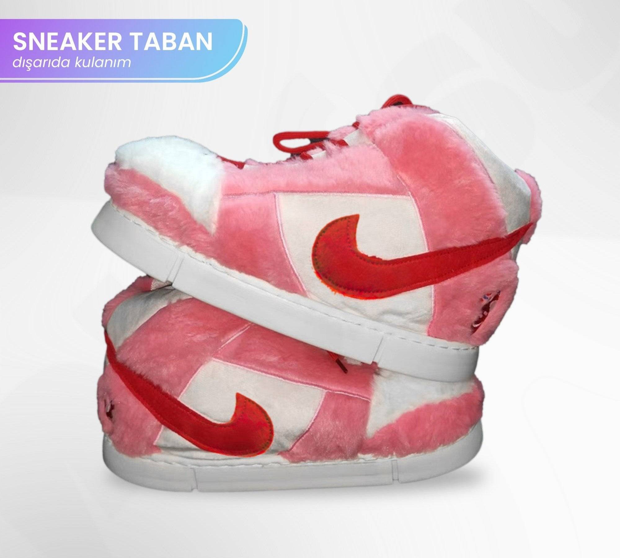 Pembe ve beyaz Nike AIR NK Cherry peluş sneakers, kırmızı swoosh logosuyla