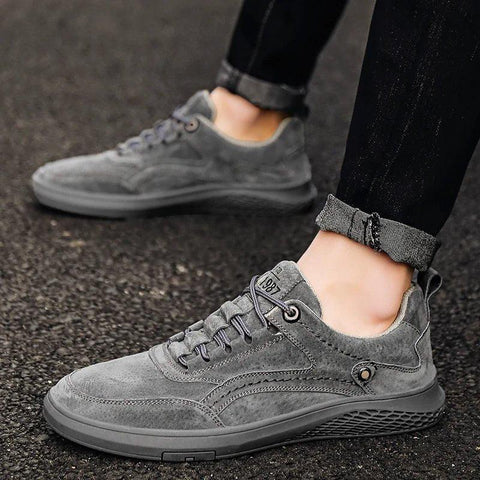 Gray suede Melron erkek converse with a casual, low-profile design