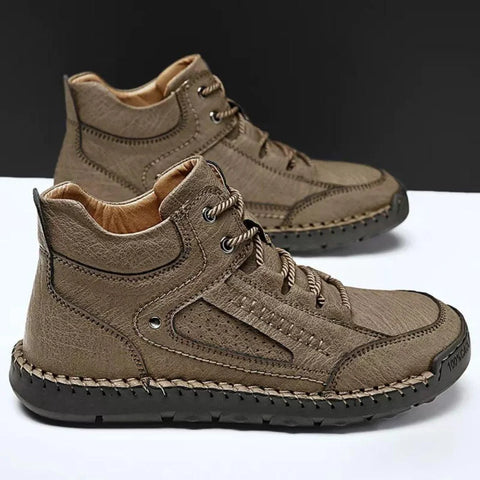 Rugged brown leather Garnis erkek bot with lace-up fronts and thick soles