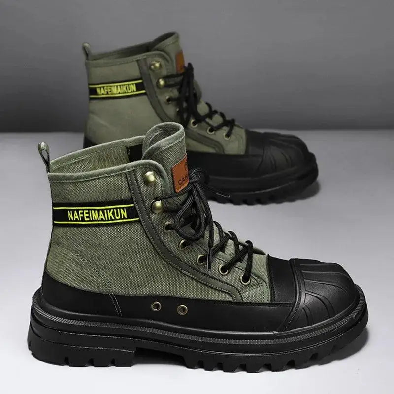Rugged olive green and black Kiren erkek bot with thick soles and yellow text