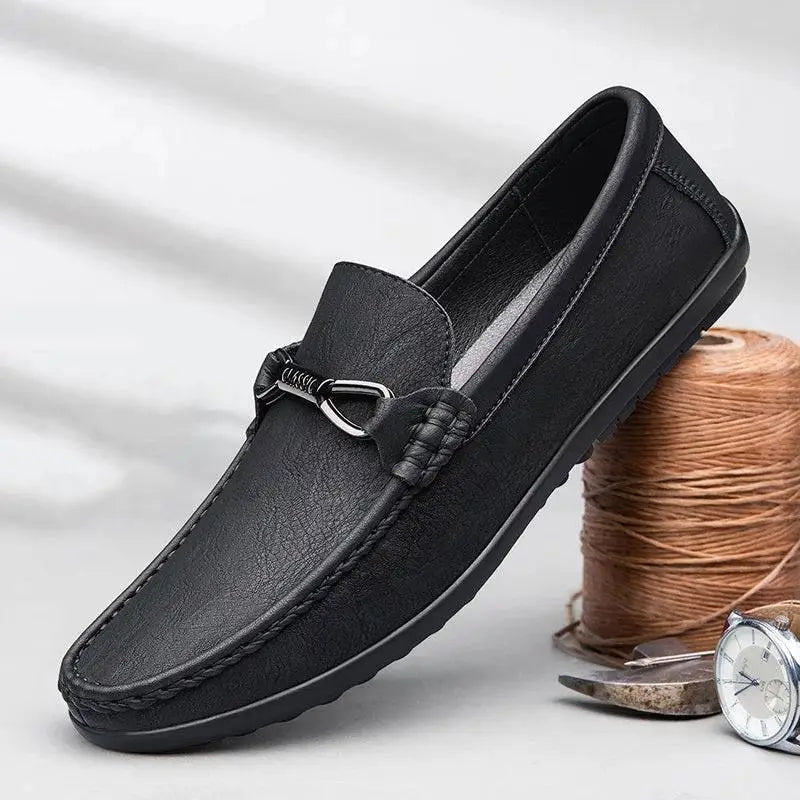Korin erkek loafer, metal at detaylı siyah deri loafer ayakkabı