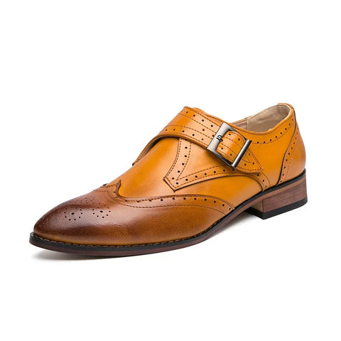 Tan deri brogue monk strap ayakkabı, Leron Rugan erkek için şık bir seçenek