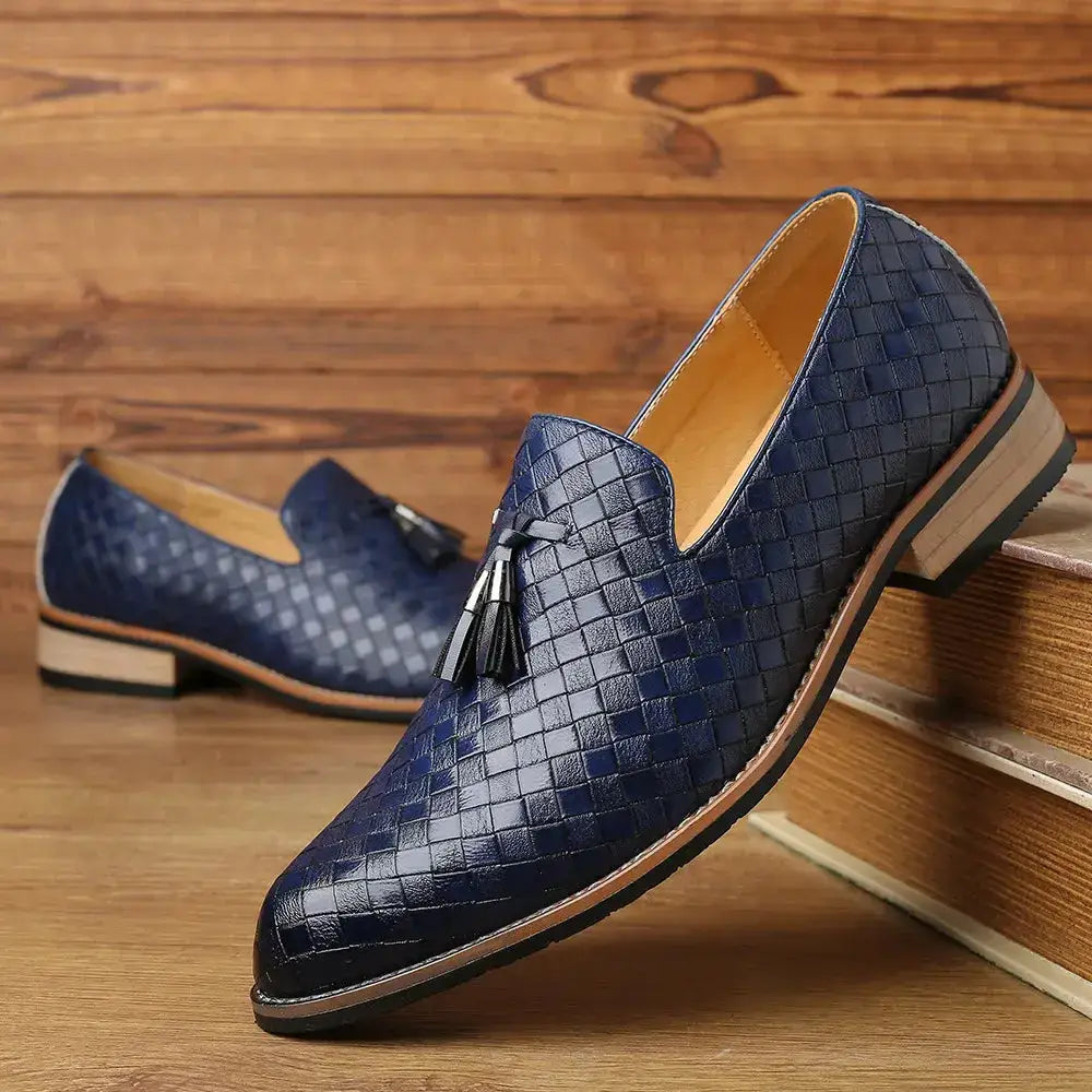 Navy mavi dokuma deri Miral erkek loafer, püskül detaylı şık tasarım