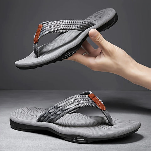 Elitwalk Peak erkek terlik, dokulu kayışlara sahip gri flip-flop sandal