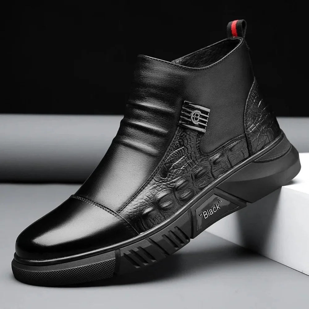 Sleek black leather Velric erkek bot with modern sporty sole design