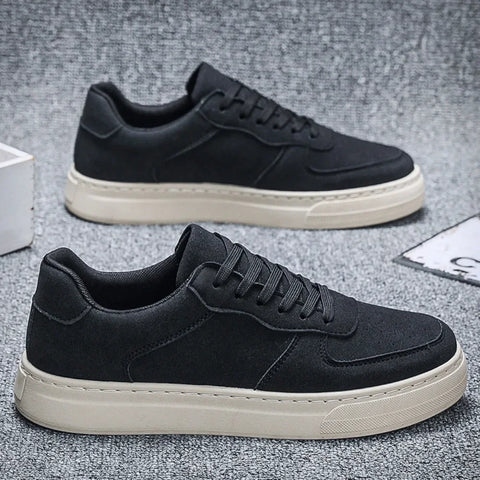 Velrinor unisex sneakers in black with thick off-white soles for stylish comfort