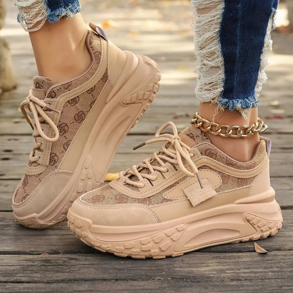 Venture Kadın Sneakers, kalın tabanlı ve file detaylı bej chunky spor ayakkabılar