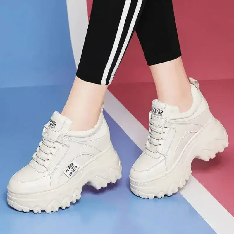 Zarlene kadın sneakers, kalın tabanlı beyaz platform spor ayakkabılar